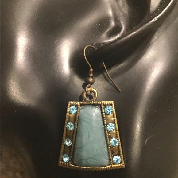 Beaded Necklace Set - Picture 2 of 6